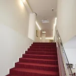 Hotel Sky 2 4*