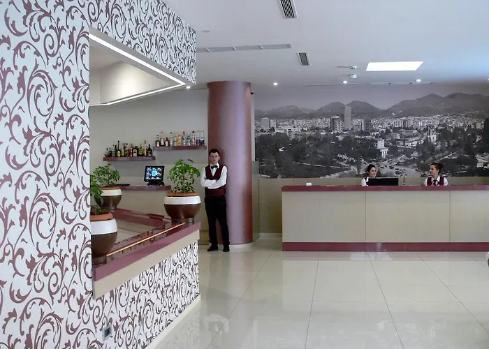 Sky 2 4* Tirana