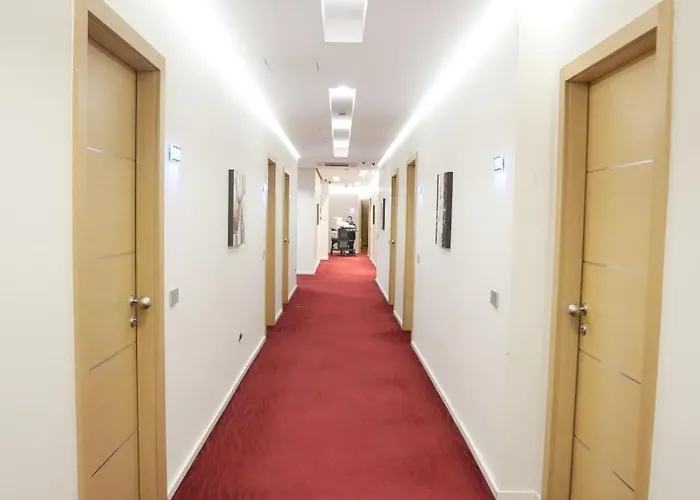 Hotel Sky 2