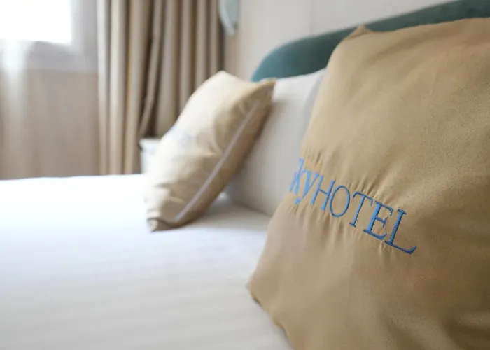 Hotel Sky 2 4*