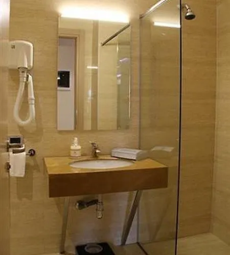 Hotel Sky 2 Tirana