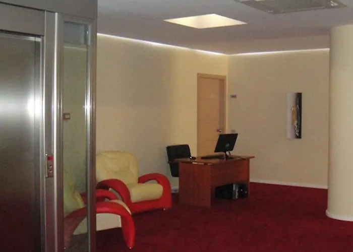 Hotel Sky 2 4*
