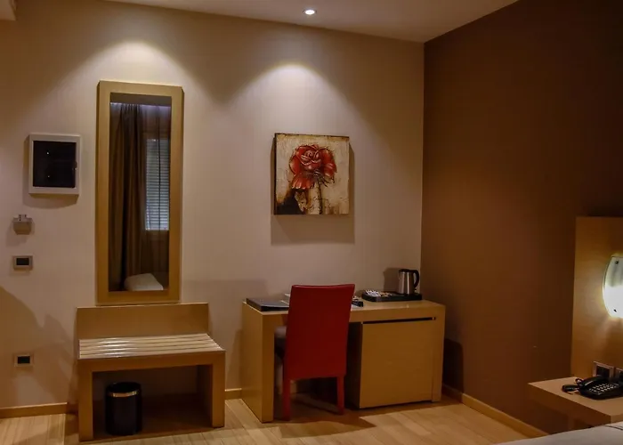 Sky 2 Hotel 4*